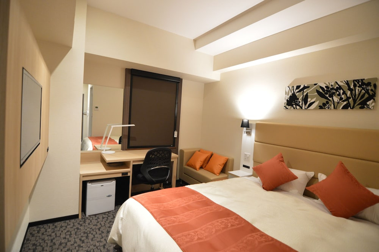 Bedroom 2, Queen's Hotel Chitose, Chitose