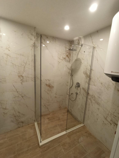 Bathroom, DL Apartments, Pomorie