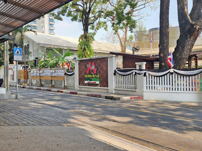 Exterior 2, Q Space Sathorn - Narathiwas 18, Yannawa