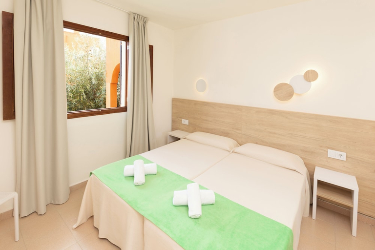 Bedroom 2, Hsm Club Torre Blanca, Baleares