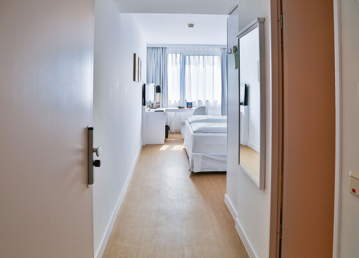 Bedroom 2, Hotel Frankfurt Messe Affiliated by Melia, Frankfurt am Main