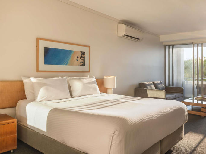Bedroom 3, Peppers Blue on Blue Resort Magnetic Island, Magnetic Island