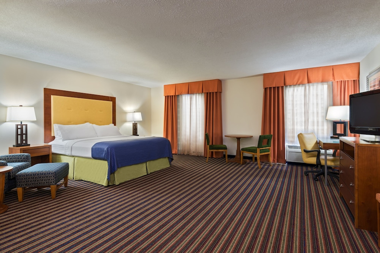 Others 5, Southpark Hotel, Colonial Heights