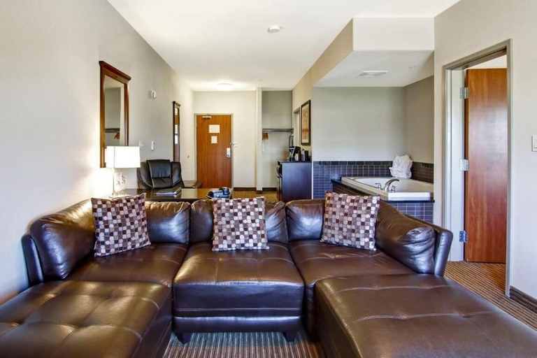 Others 5, Canalta Hotel Tisdale, Division No. 14