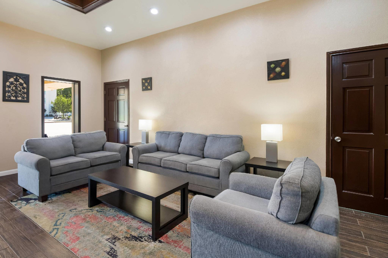 Public Area 2, Quality Inn & Suites Lufkin, Angelina