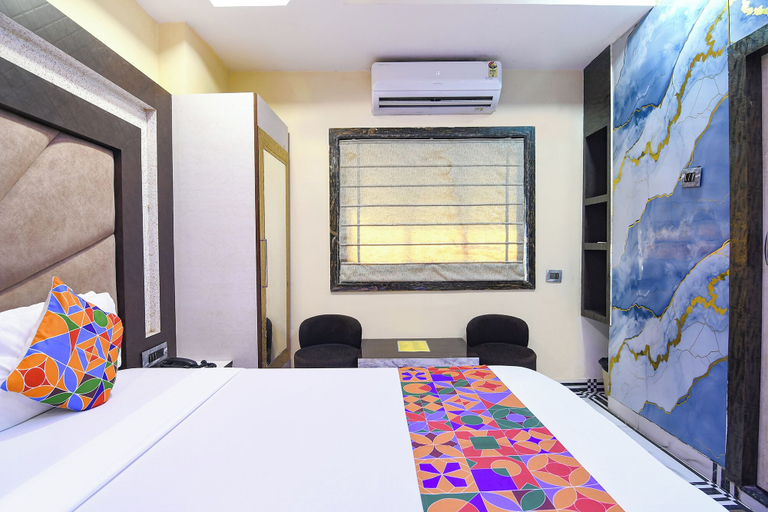Room 4, Fabhotel The Ruby Park, South 24 Parganas