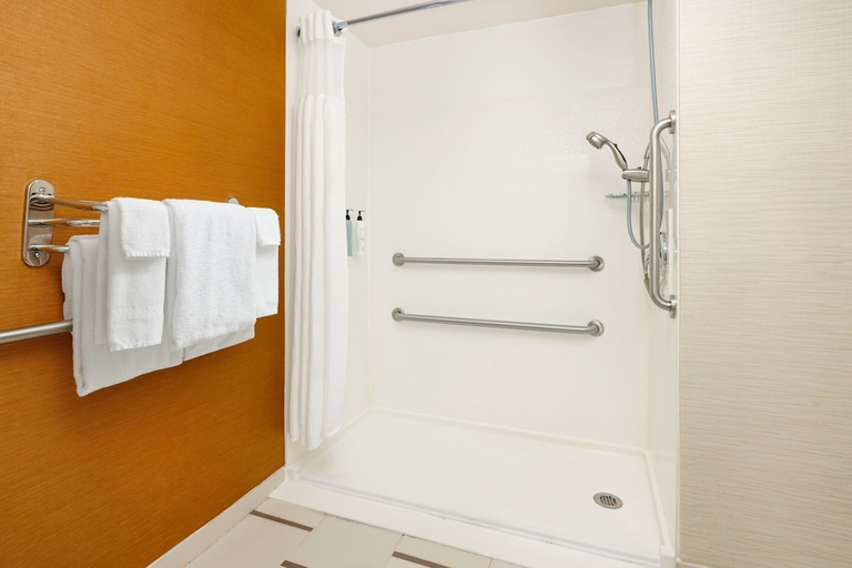 Bathroom 3, Fairfield Inn By Marriott Concord, Merrimack