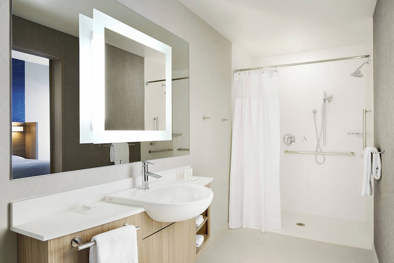 Bathroom 3, SpringHill Suites by Marriott Springfield North, Greene