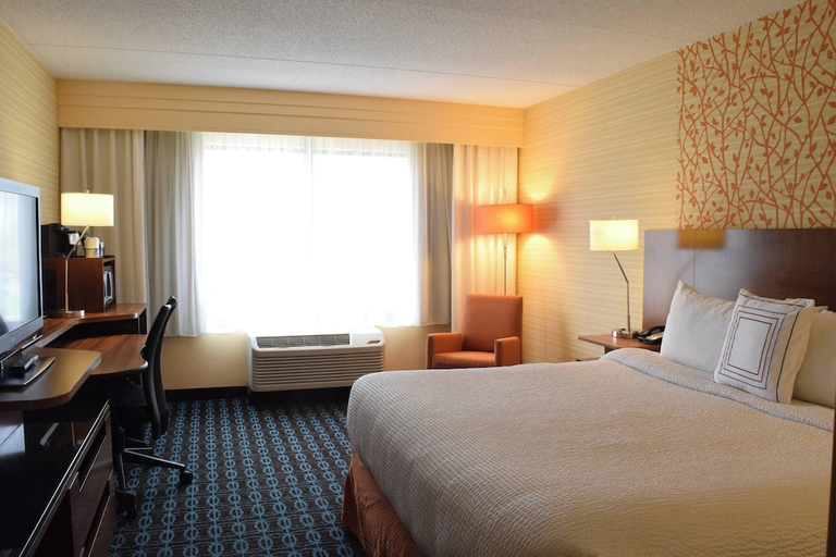 Bedroom 2, Fairfield Inn By Marriott Binghamton, Broome