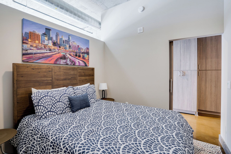 Bedroom 3, Sable 207 - One Bedroom, Hennepin