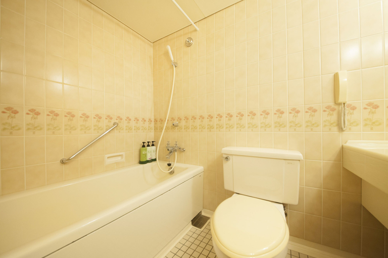 Bathroom 4, Quintessa Hotel Ogaki, Ōgaki