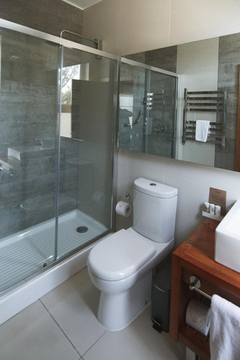 Bathroom 3, CASA SOLARIA, Cautín