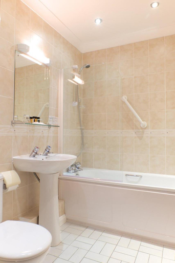 Bathroom 4, Livermead Cliff Hotel, Torbay