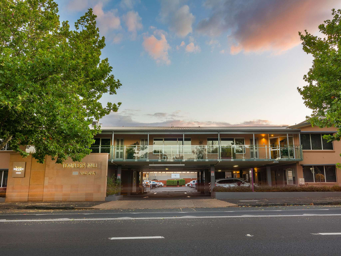Exterior & Views 1, Mercure Orange, Orange