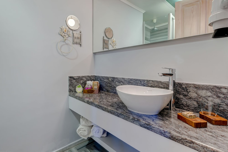 Bathroom 5, Alaçati Kapari Otel - Special Class, Çeşme