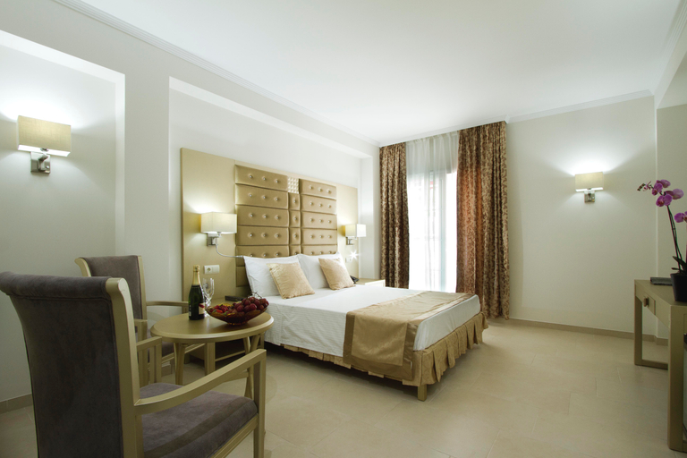 Bedroom 2, Hotel Bluesea Alboran, Málaga