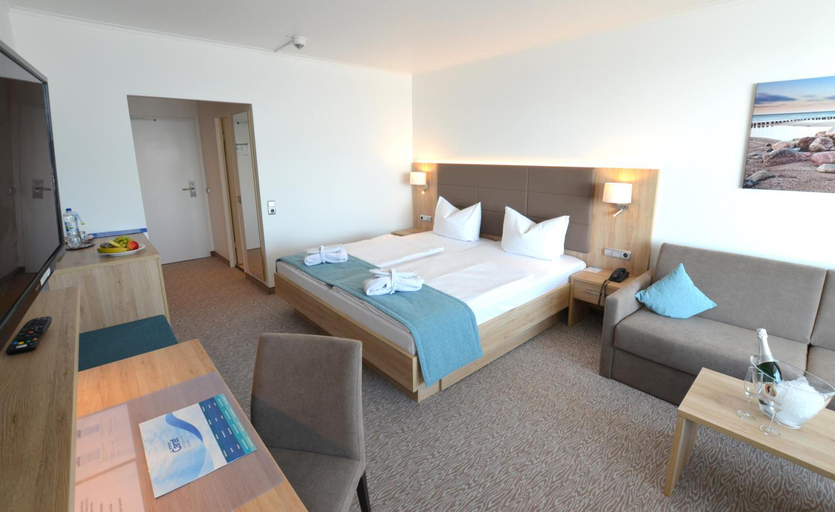 Bedroom 3, Golf & Sporthotel Carat, Ostholstein