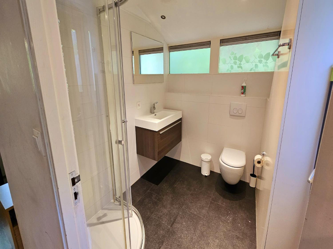 Bathroom 5, Peaceful Ardennes Getaway for 4 Guests, Luxembourg