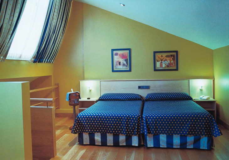 Bedroom 3, Estrella del Norte, Cantabria
