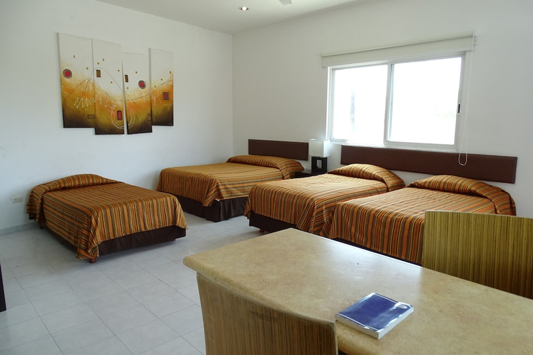 Bedroom 2, Aparthotel Siete 32, Mérida