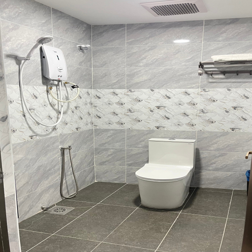 Bathroom 5, Enrich Hotel Bandar Tasik Puteri Rawang, Gombak