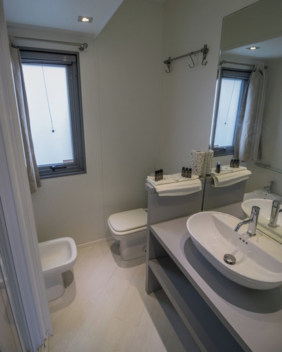 Bathroom 5, Camping Girasole, Ogliastra