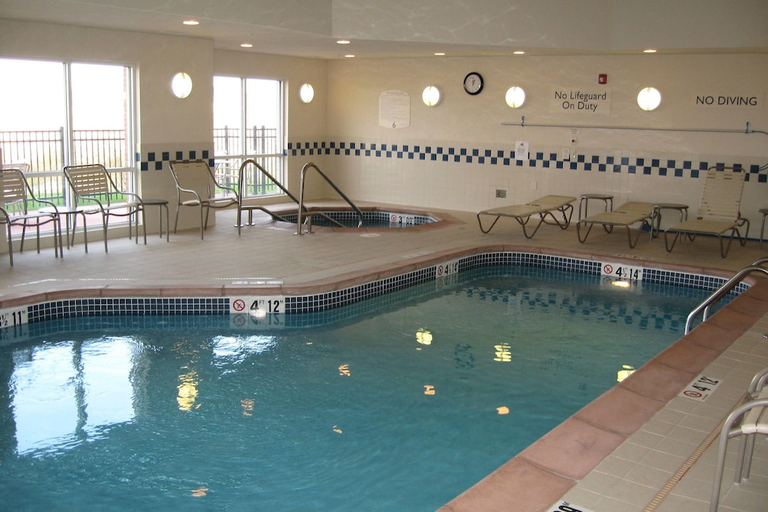 Sport & Beauty, FAIRFIELD INN SUITES AMES, Story