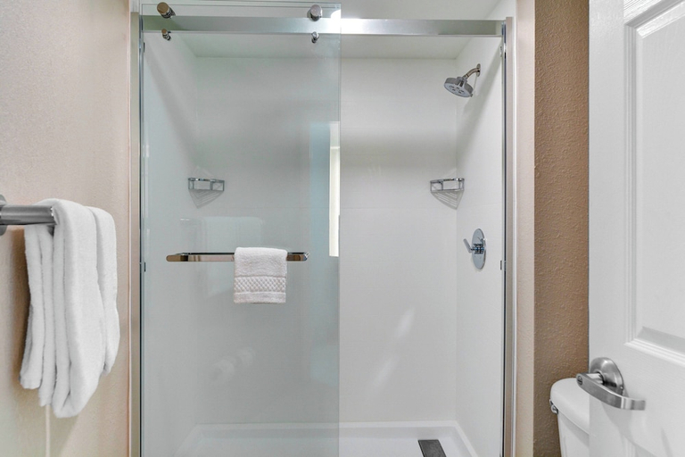 Bathroom 2, SpringHill Suites by Marriott Jacksonville Deerwood, Duval