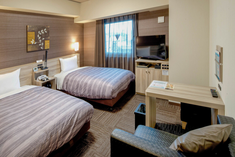 Bedroom 2, Hotel Route-Inn Takamatsu Yashima, Takamatsu
