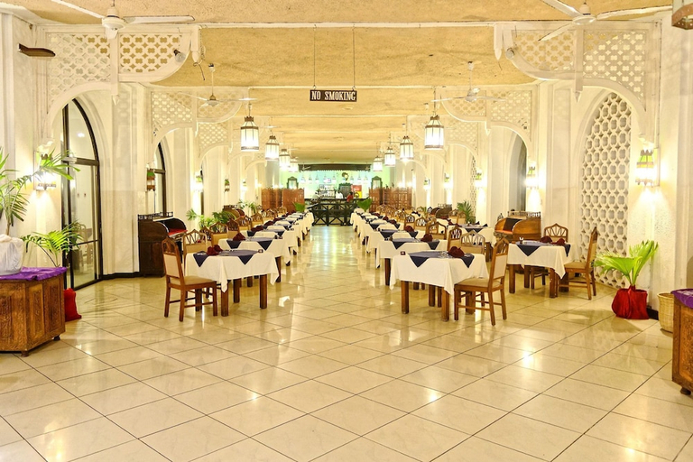 Food & Drinks 5, Kaskazi Beach Hotel, Msambweni