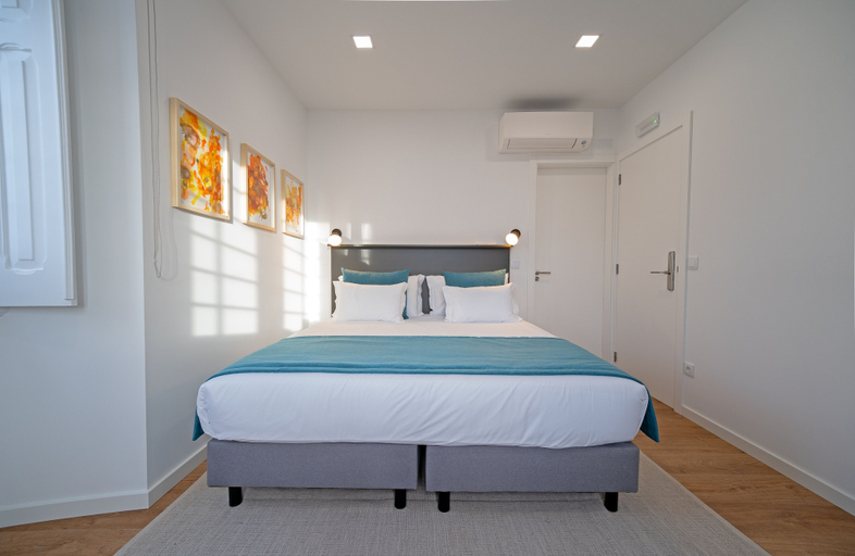 Room 5, Boomerang d O Século, Mafra