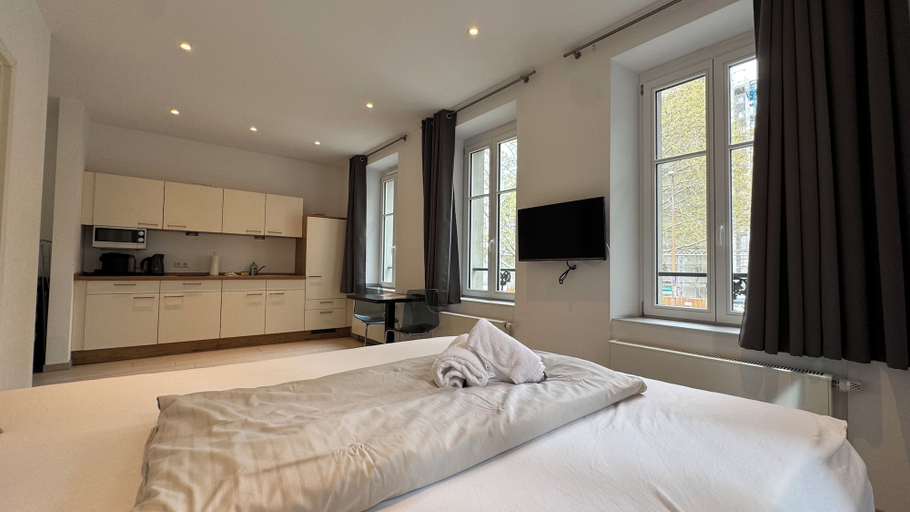 Bedroom 3, Hotel Havana, Mainz