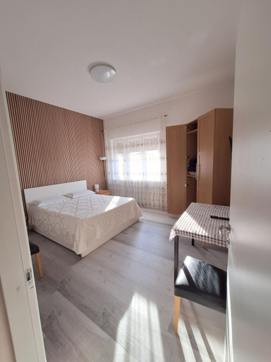 Bedroom 5, Giada Rooms appartments, Verona