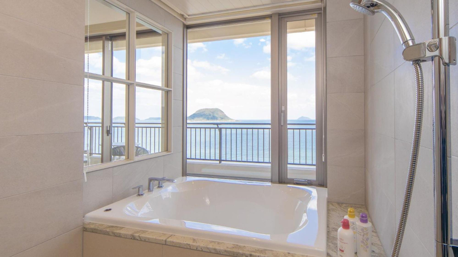 Bathroom 4, KARATSU SEASIDE HOTEL, Karatsu