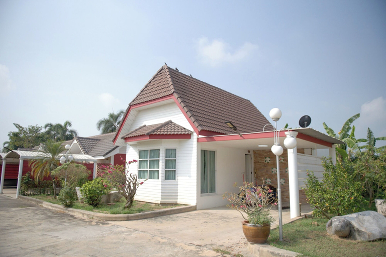 Room 5, The Room Suphanburi, Muang Suphanburi