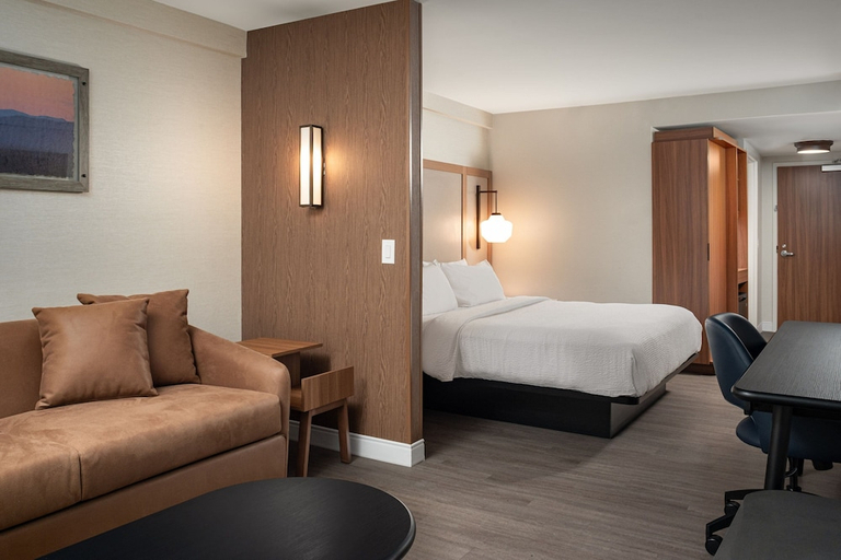 Bedroom 3, Fairfield Inn & Suites Lexington Georgetown, Scott