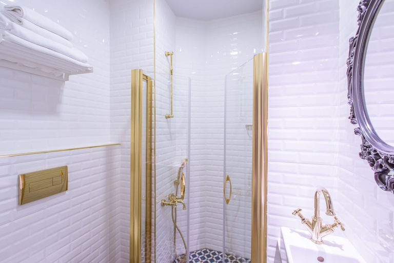 Bathroom 5, Araf Hotel, Selçuklu