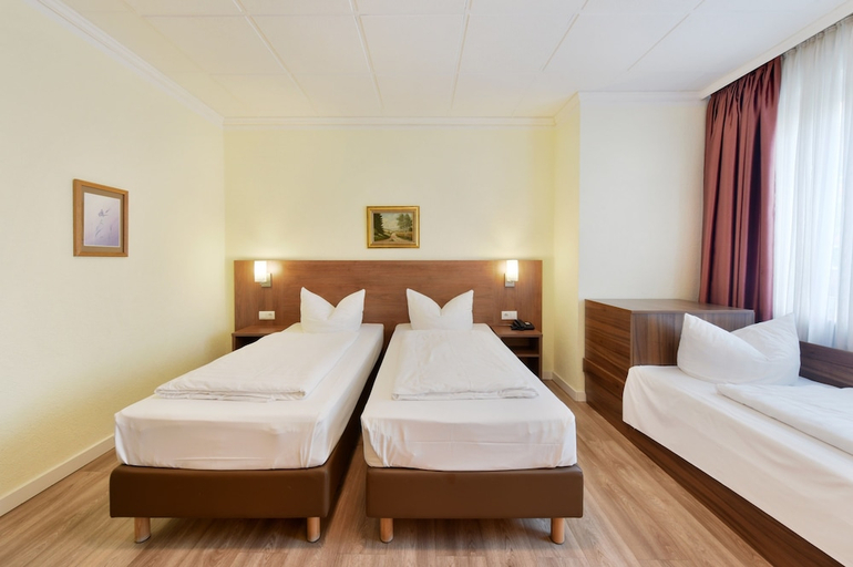 Bedroom 2, Hotel Schumacher Dusseldorf, Düsseldorf