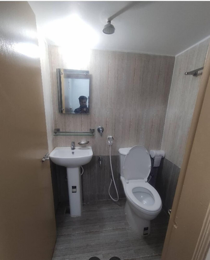 Bathroom 3, Alam Resort Nikli Haor, Kishoreganj