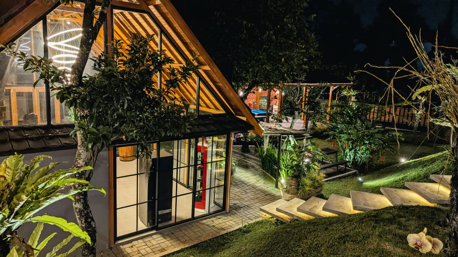 Others 4, Villa de Gema, Sukabumi