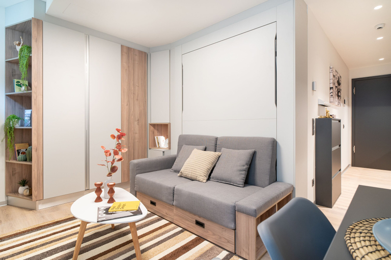 Living area 3, City Pop 2Night Geneva – Self check-in, Genève