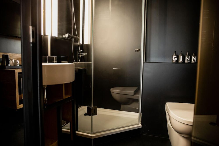 Bathroom 4, GINN Hotel Hamburg Elbspeicher, Hamburg