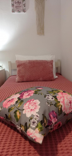 Bedroom 2, Town Apartment, South Aegean