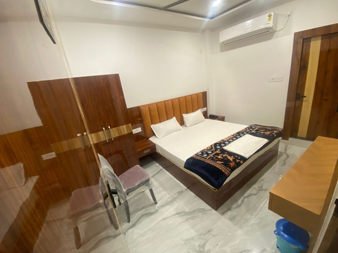 Others 5, Hotel Ganpati Palace, Varanasi