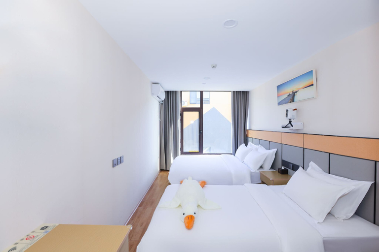 Room 4, Zhuoya Garden Hotel, Beijing