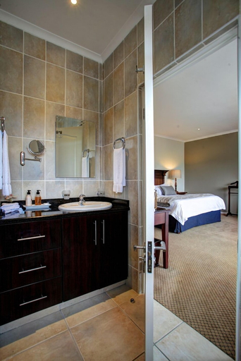 Bathroom 5, Cinnamon Boutique Guest House, Eden