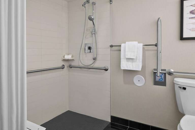 Bathroom 3, Delta Hotels Milwaukee Northwest, Waukesha
