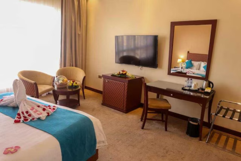 Bedroom 3, Palette Luxury Marina View Formerly Happy Days Hotel, Manama