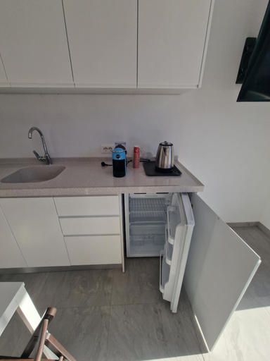 Others 5, Arta's Beach Apartments, Durrësit