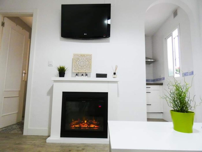 Room 2, Santelmo 16, Málaga